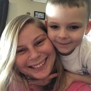 Meet your Posher, Sara