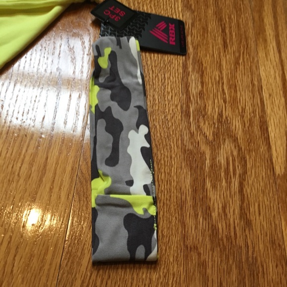 Girls' "Cute, Fast, Strong" Active Capri Set - Picture 3 of 3