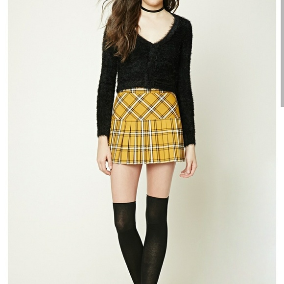 Forever 21 Sweaters - New Black Vneck Button Front Sweater Fuzzy Crop S Forever 21 Sweaters - New Black Vneck Button Front Sweater Fuzzy Crop S