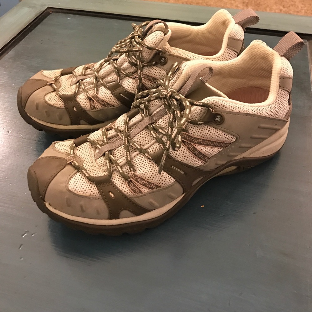 Merrell women's hiking shoes