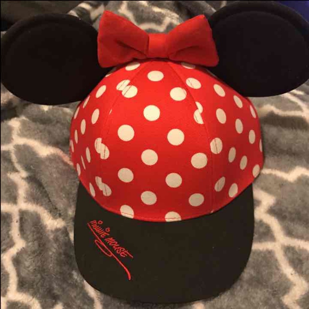 Disney Minnie Mouse Hat