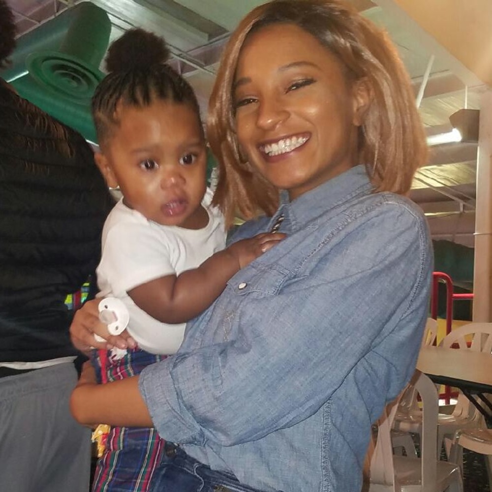 Meet your Posher, Rayona