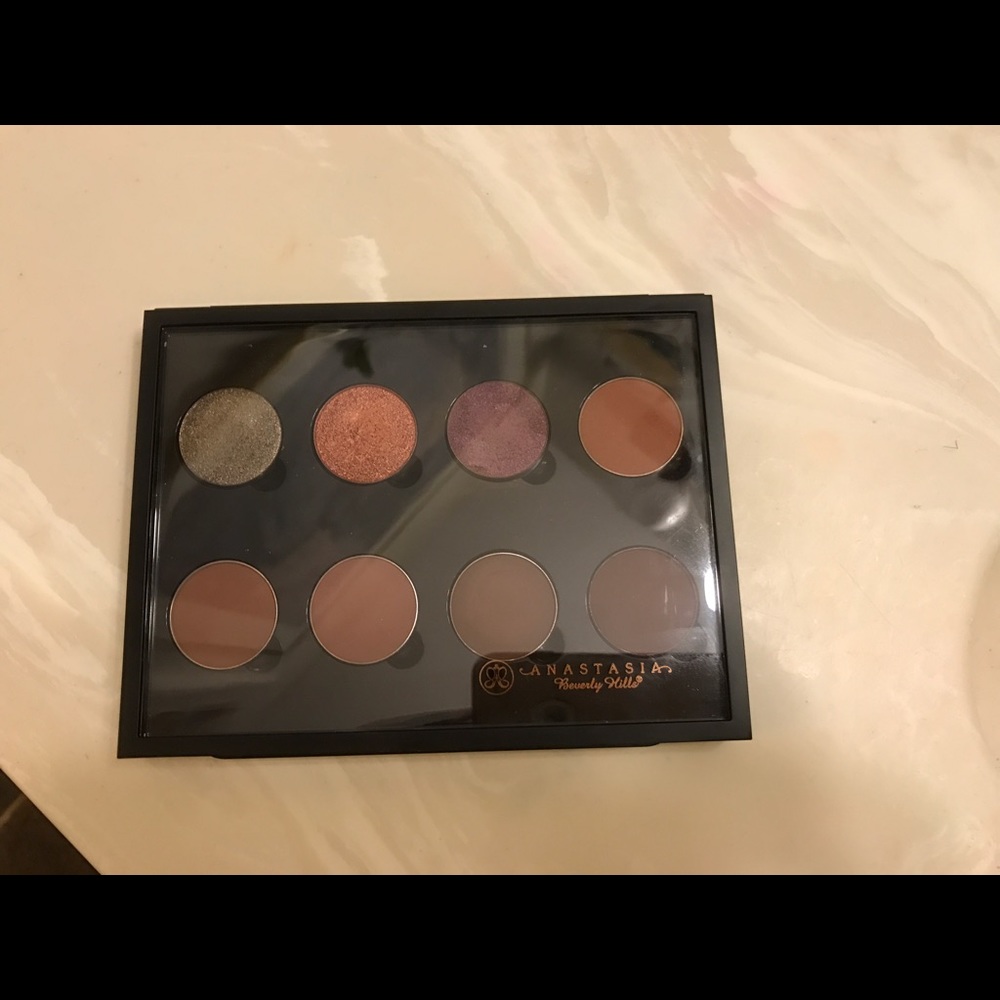 Anastasia beverly hills custom palette