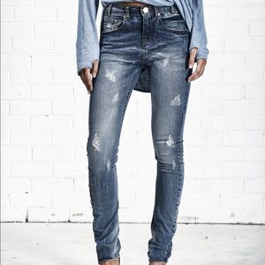 NWT One Teaspoon Mid Hoodlum Skinnies