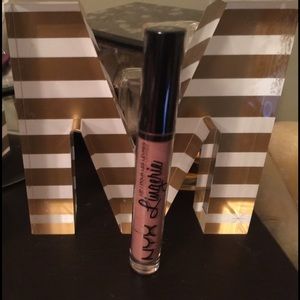 NYX Lingerie liquid lipstick