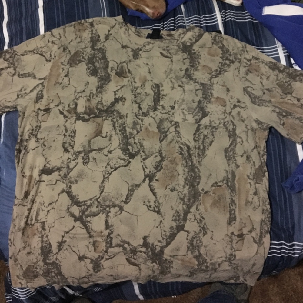 Camo t-shirt