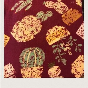 Lularoe cactus leggings size tc