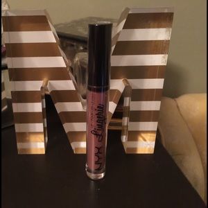 NYX Lingerie liquid lipstick