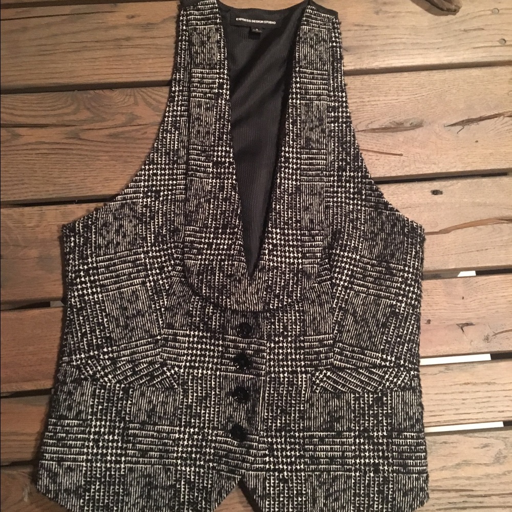 NWOT VEST by Express