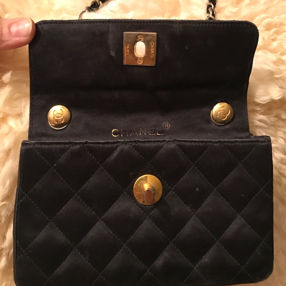 Chanel satin mini - Picture 4 of 4