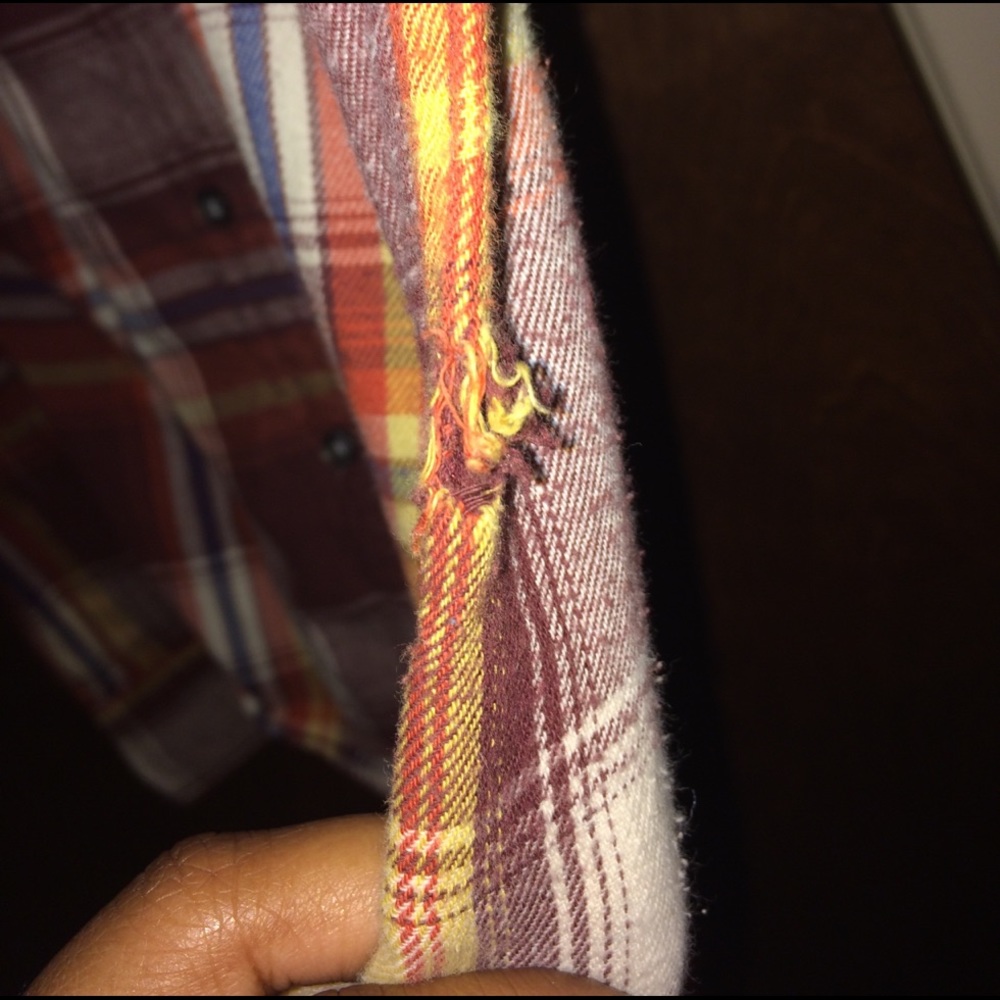 Button up - Picture 4 of 4