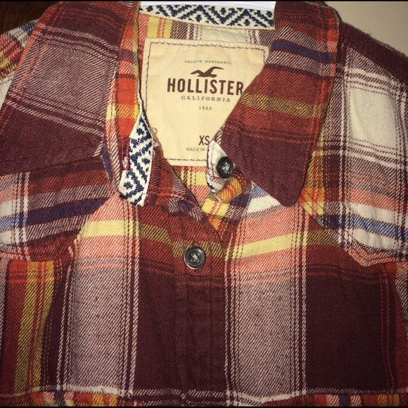 Button up - Picture 2 of 4