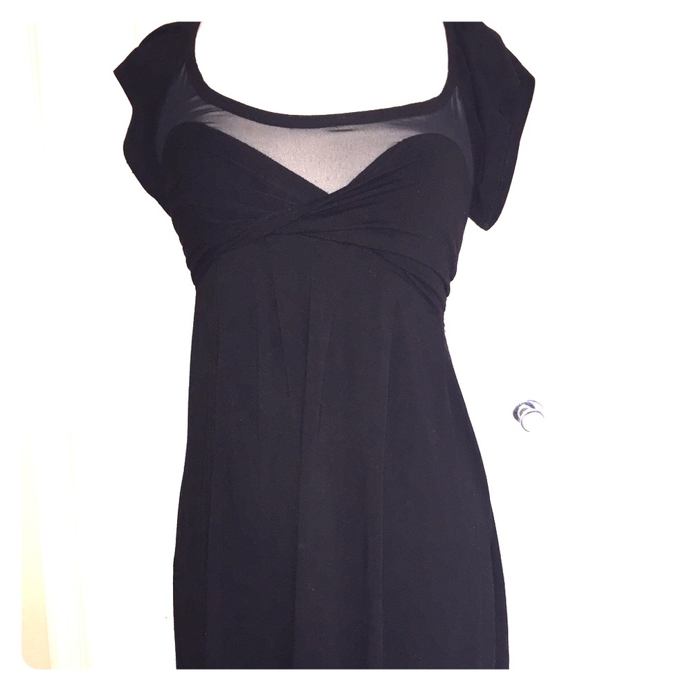 LBD with mesh and sweetheart top