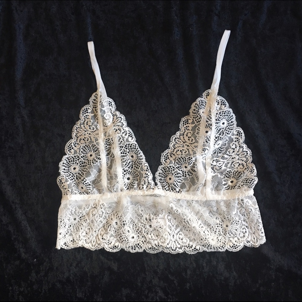 New adorable white lace bralette lingerie crop top