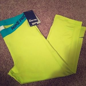 Women's Nike pro neon green leggings. Size large