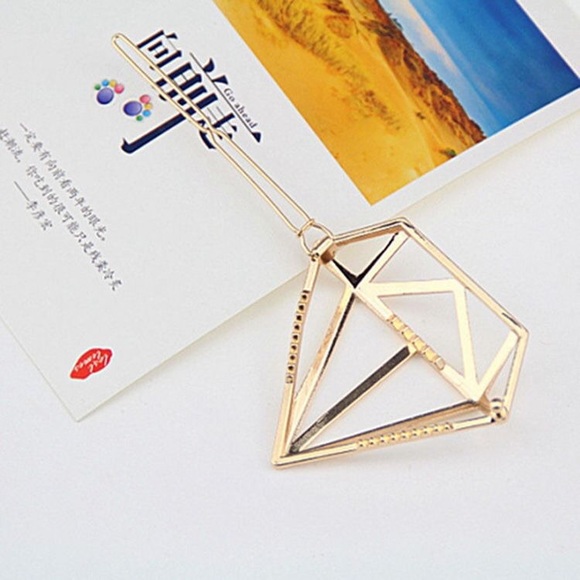 the diamond hair barrette - Picture 4 of 4