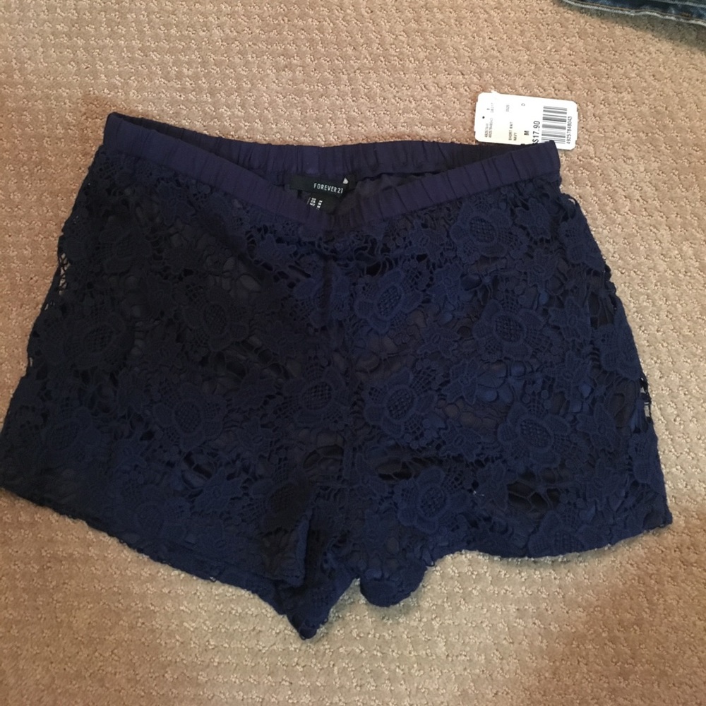 NWT forever 21 crochet shorts