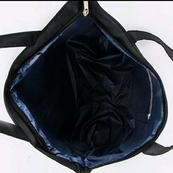 😱ONLY 2 LEFT!🔥Totally HOTT Coco CHANEL tote!✨😱 - Picture 4 of 4