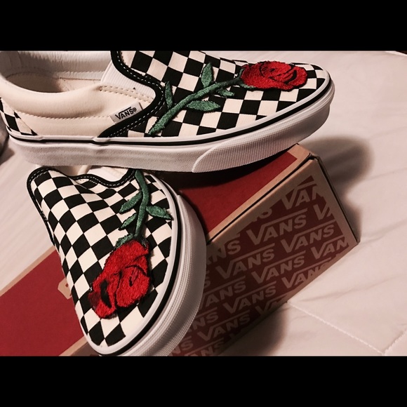 Custom Embroidered Checkered Vans - Picture 2 of 3