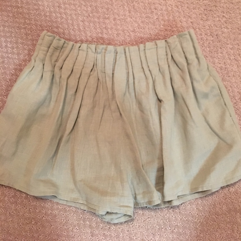 Woven shorts