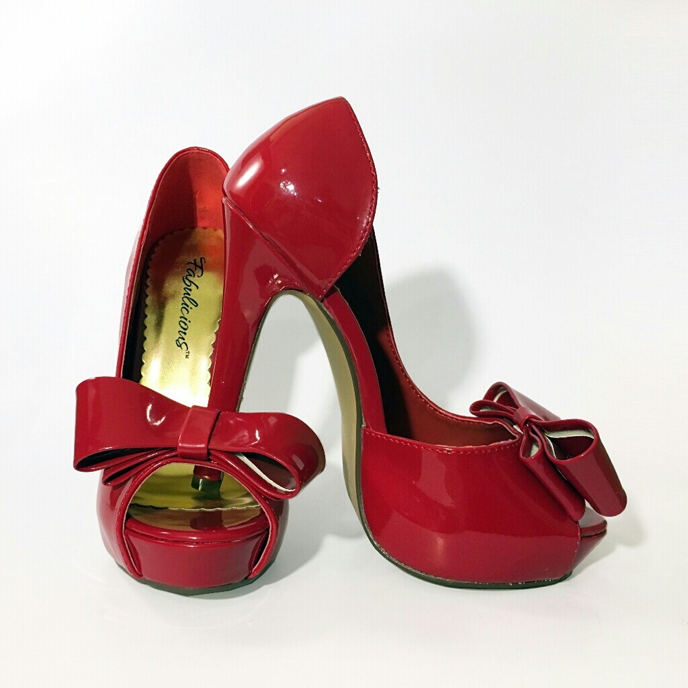 Pinup Couture Patent Red Heels size 5