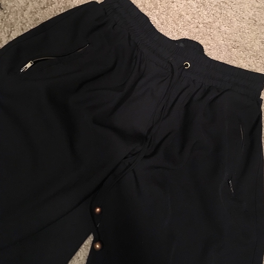 pants - Picture 3 of 4