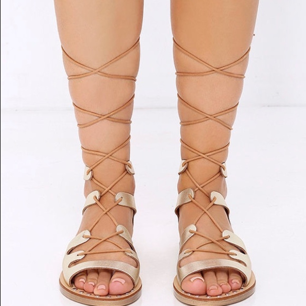 • steve madden sandals • - Picture 4 of 8