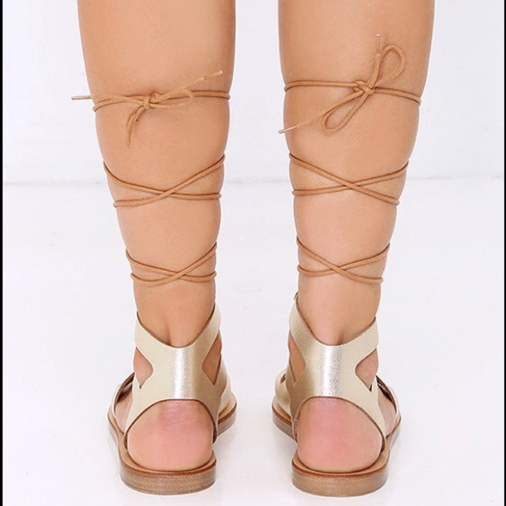 • steve madden sandals • - Picture 5 of 8