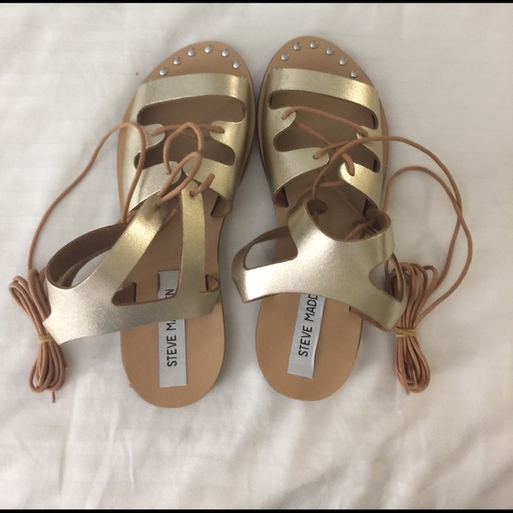 • steve madden sandals • - Picture 6 of 8