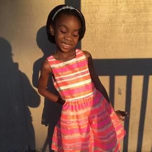 Meet your Posher, Latoya