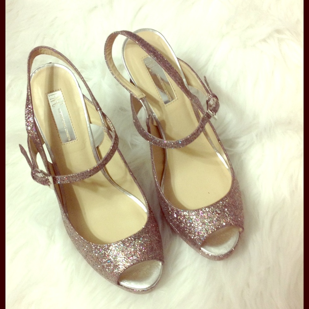 Gorgeous Glittered Platform Shoes size 8M