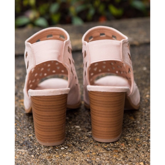Blush Peep Toe Bootie Sandal - Picture 3 of 4