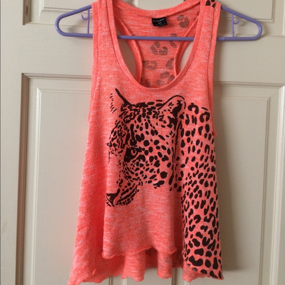 🐯💥 BNWOT Crop top