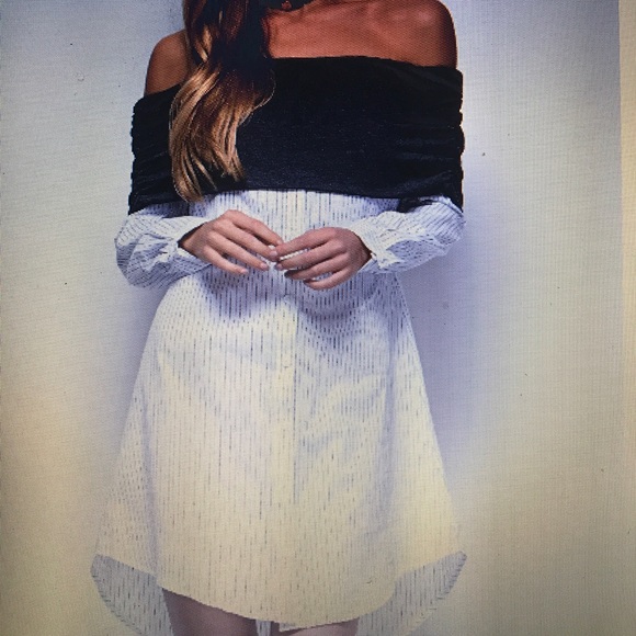 Dressy/Casual Dress/Off the Shoulder/White w/ Grey - Picture 1 of 3