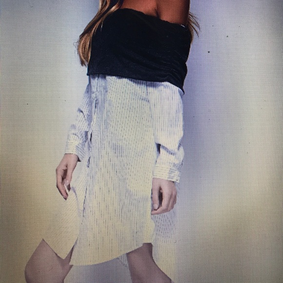 Dressy/Casual Dress/Off the Shoulder/White w/ Grey - Picture 3 of 3