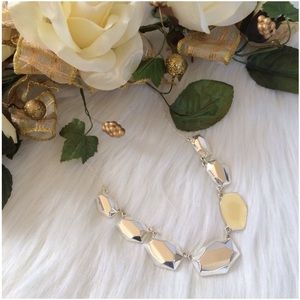 🌷BOGO 1/2 OFF🌷 Silvertone Faceted Collar Necklac