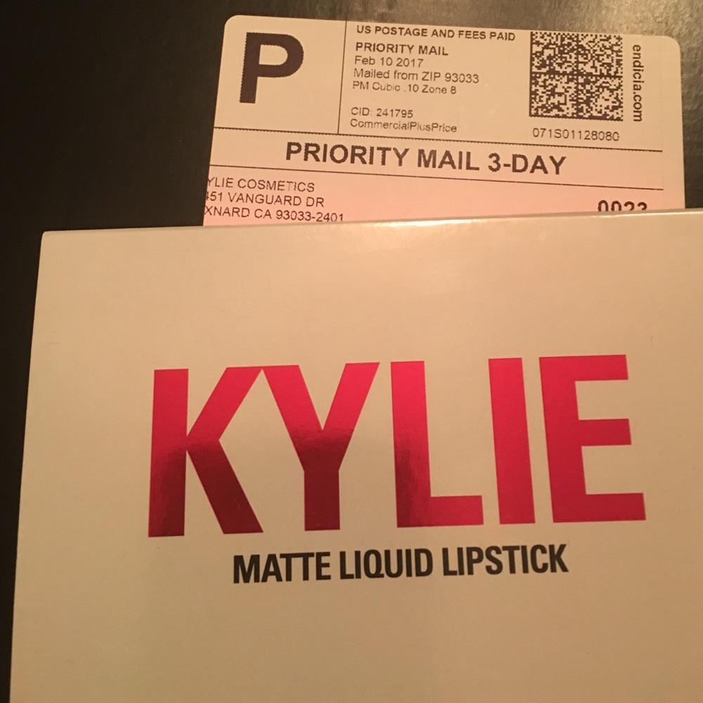 100% Authentic Kylie Lip Mini