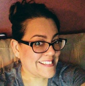 Meet your Posher, Beverly