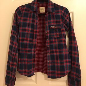 A Hollister plaid shirt size great condition!