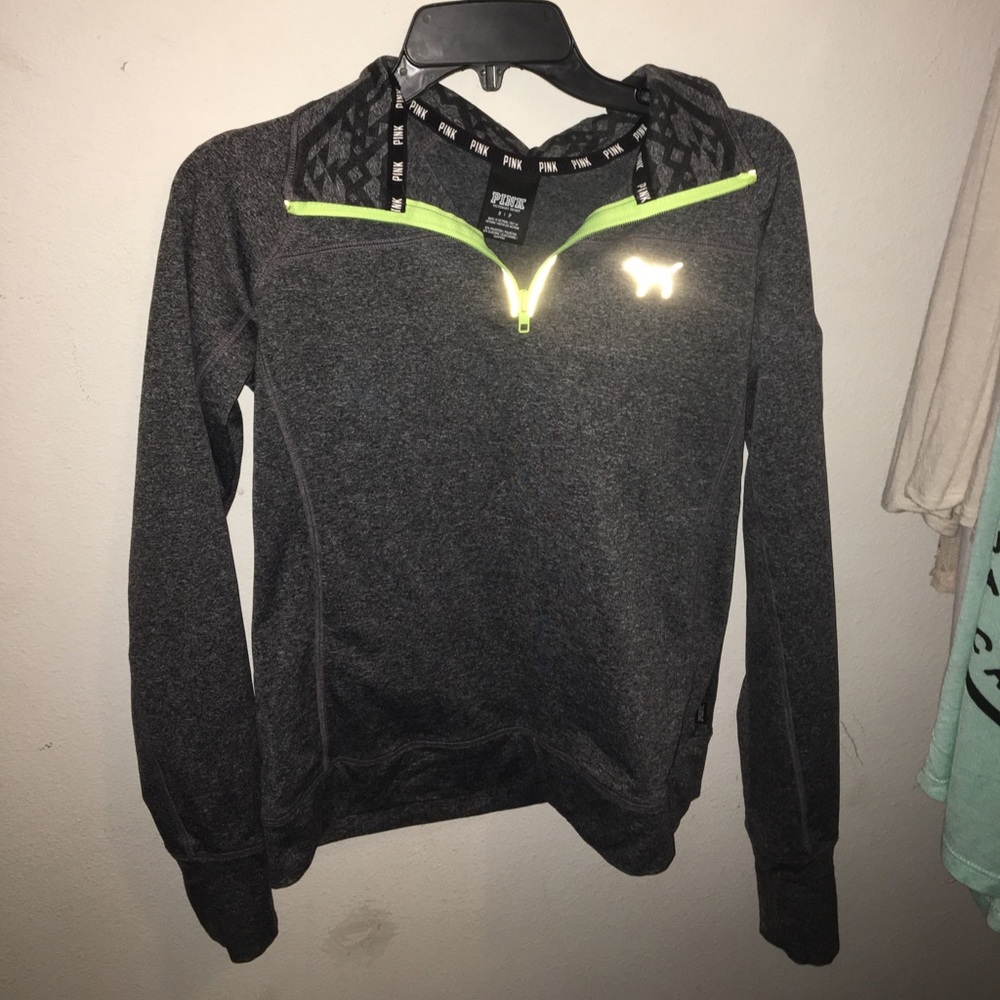 VS PINK workout longsleeve sweatshirt