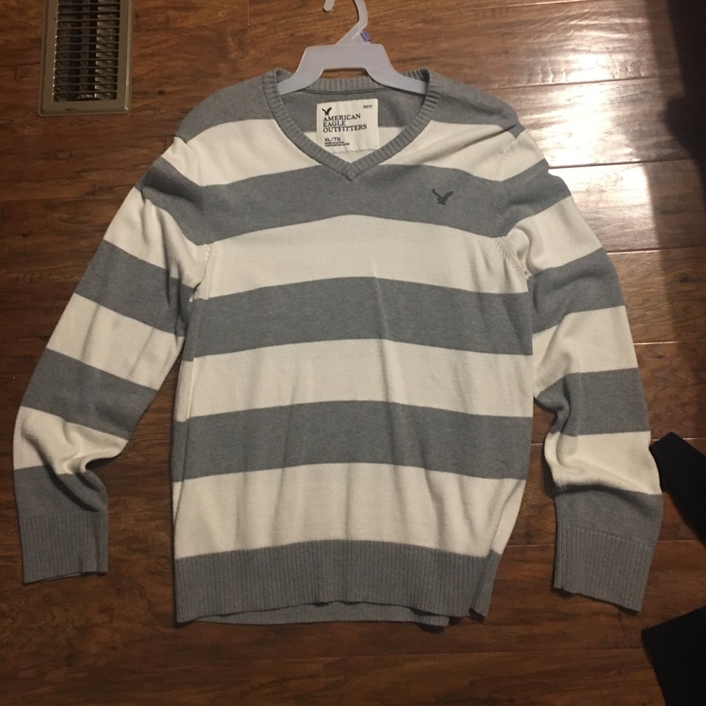 Men's size XL American eagle Long sleeve sweater