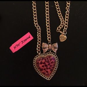 Betsey Johnson necklace