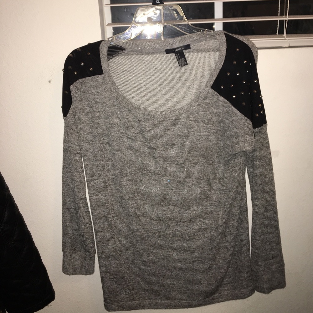 FOREVER 21 lonsleeve size S