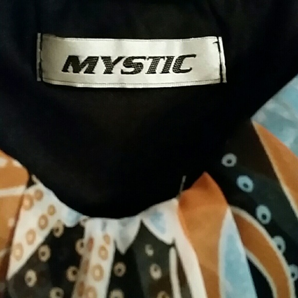 Beautiful Strapless Dress - Picture 3 of 4