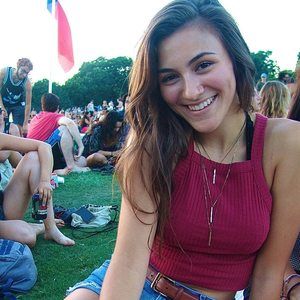 Meet your Posher, Elysia