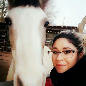 Meet your Posher, Veronica