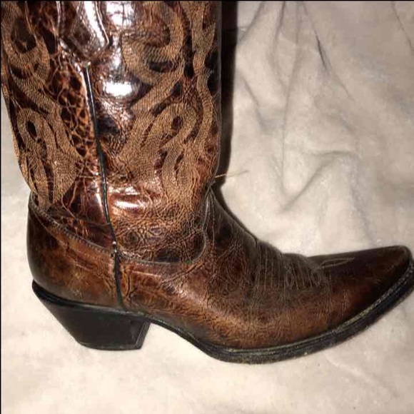Corral boots - Picture 3 of 3