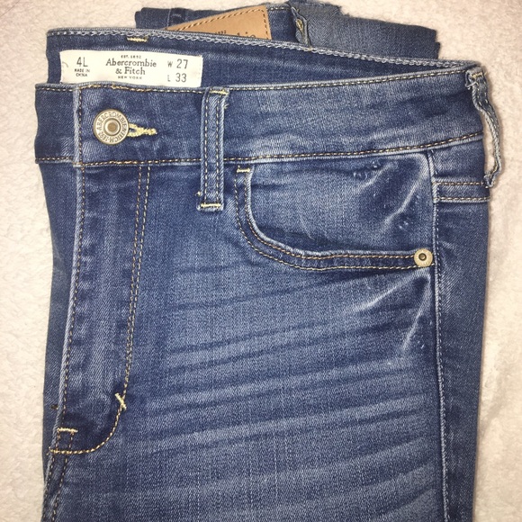 Abercrombie & Fitch Jeans - Picture 2 of 3