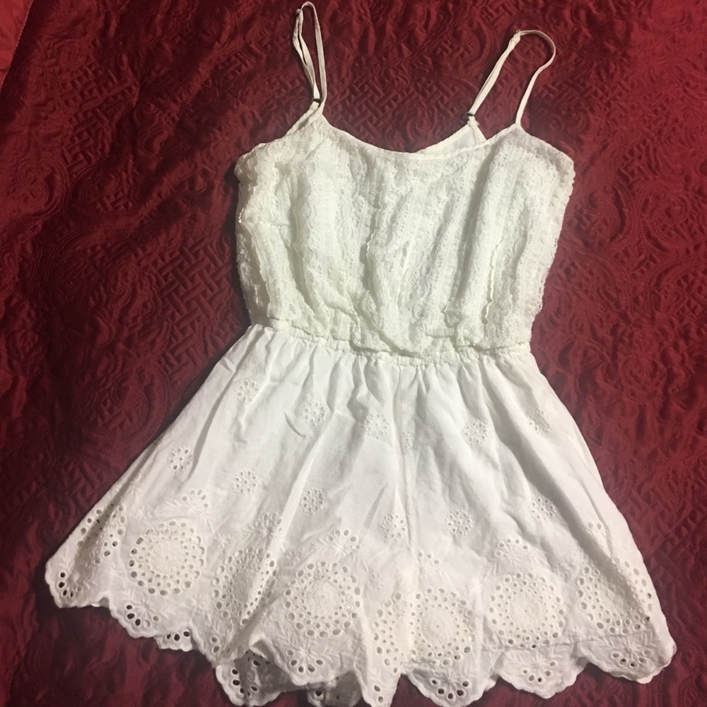 White Abercrombie & Fitch romper