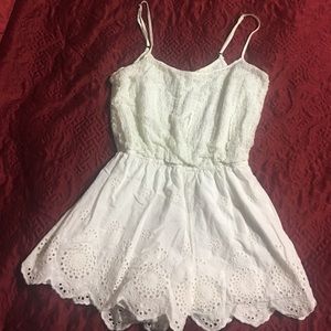 White Abercrombie & Fitch romper